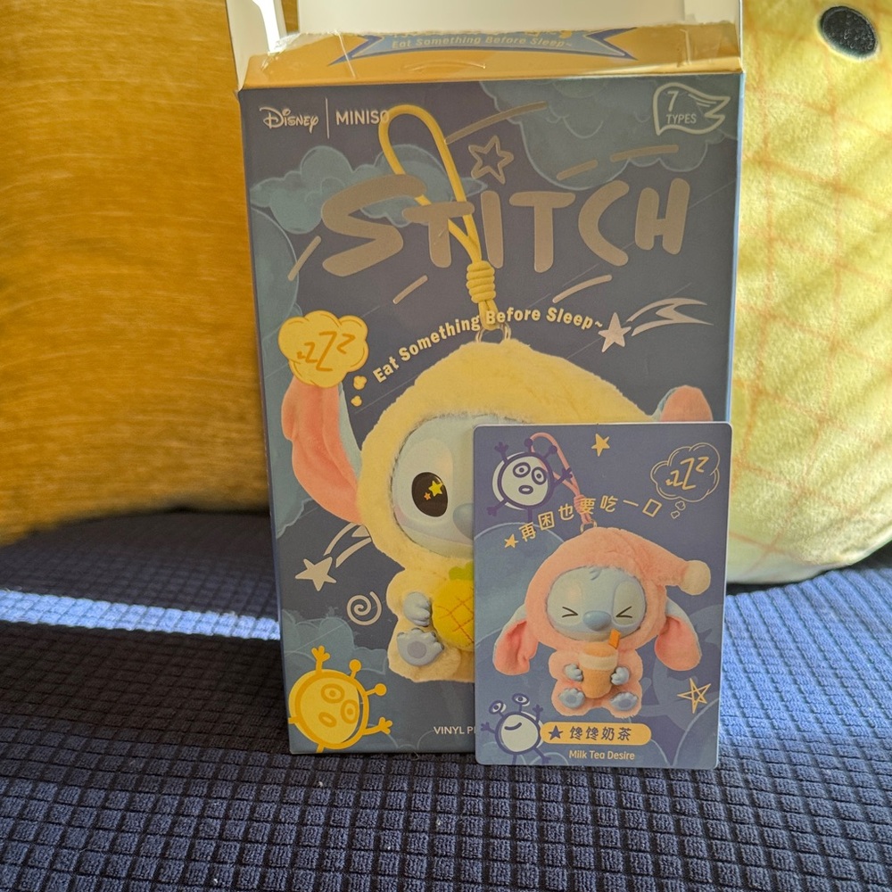 💔💔NOT AVAILABLE💔💔Disney Stitch Sleepy Vinyl Figure with Blue and Pink Accents